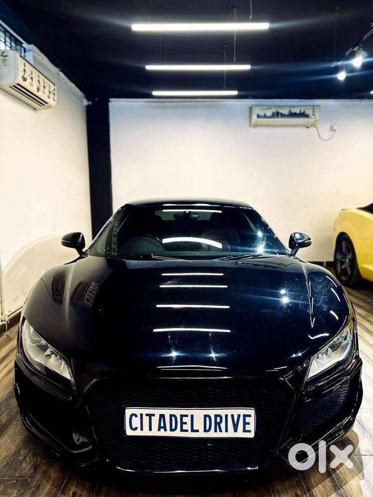 Audi R8 5.2 V10 Spyder, 2011, Petrol