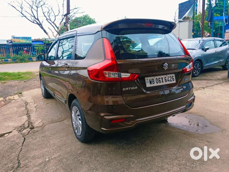 Maruti Suzuki Ertiga 1.5 Vxi, 2022, Petrol