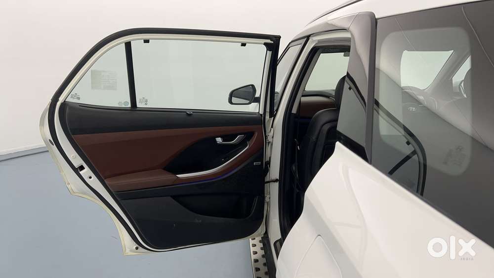 Hyundai Alcazar 2.0 Platinum (o) Petrol At 6 Str, 2021, Petrol