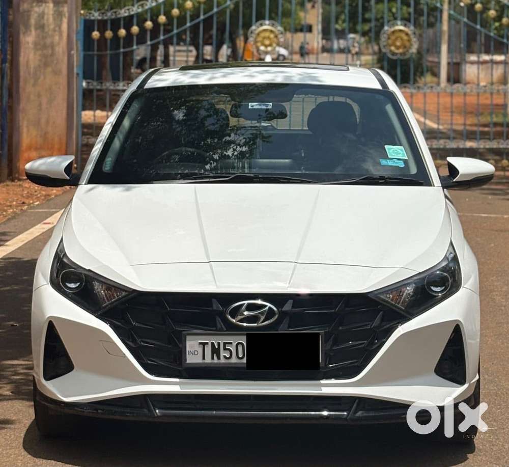 Hyundai I20 Asta (o) 1.2 Mt, 2023, Petrol