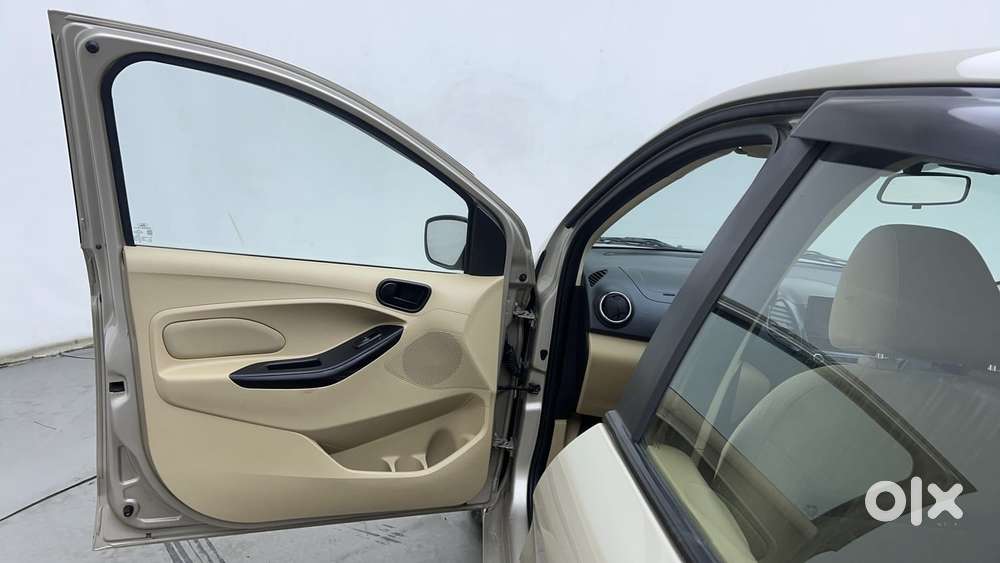 Ford Figo Aspire Titanium Automatic, 2018, Petrol