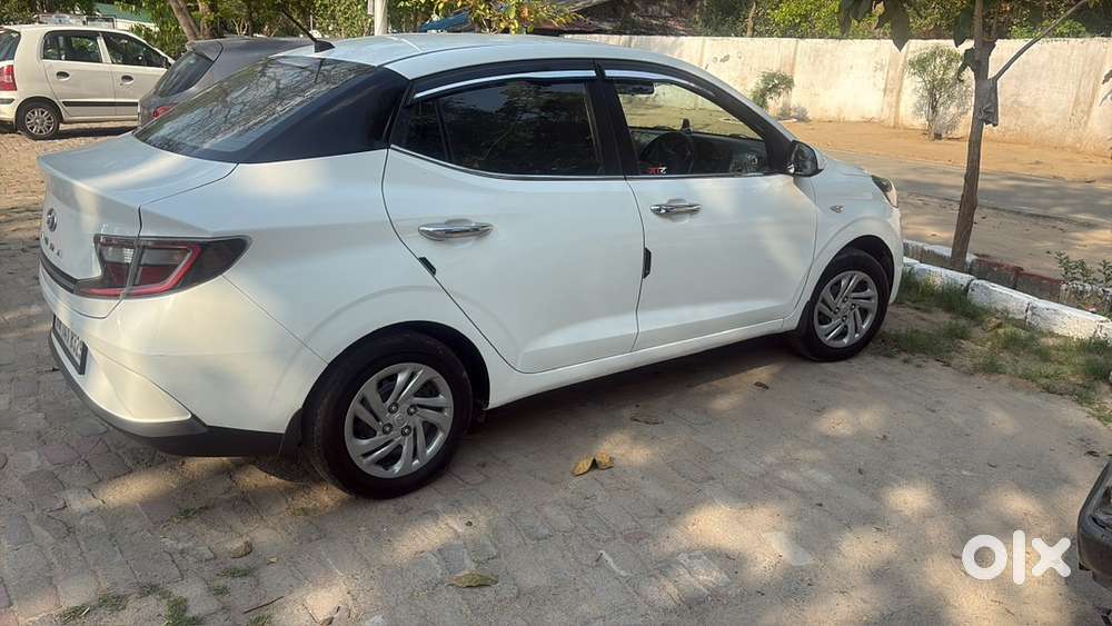 Hyundai Aura 2022 Cng
