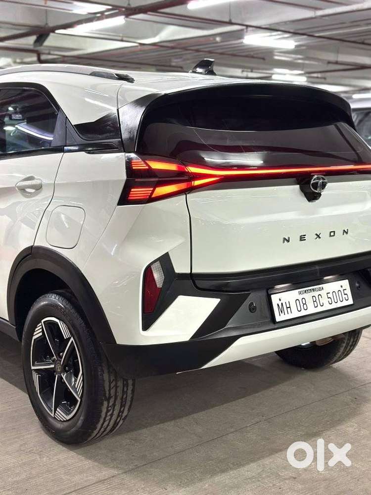 Tata Nexon Creative 1.2 Revotron Petrol 6 Amt, 2023, Petrol