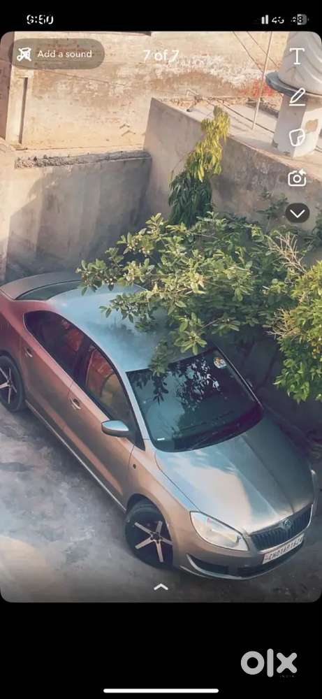 Skoda Rapid 2012