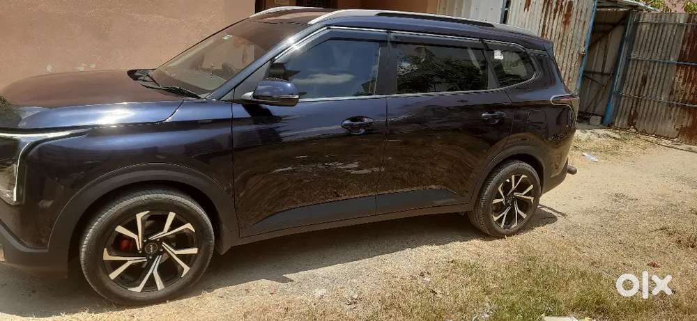 Kia Carens Clavis 2025 Petrol Good Condition