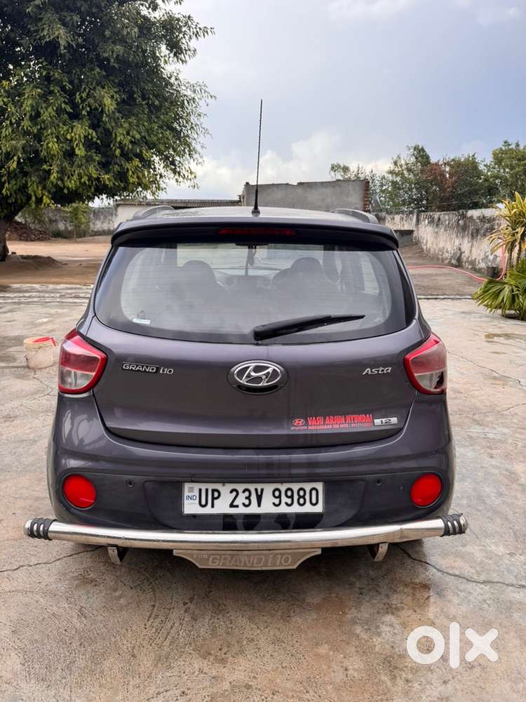 Hyundai Grand I10 2017 Petrol Well Maintained