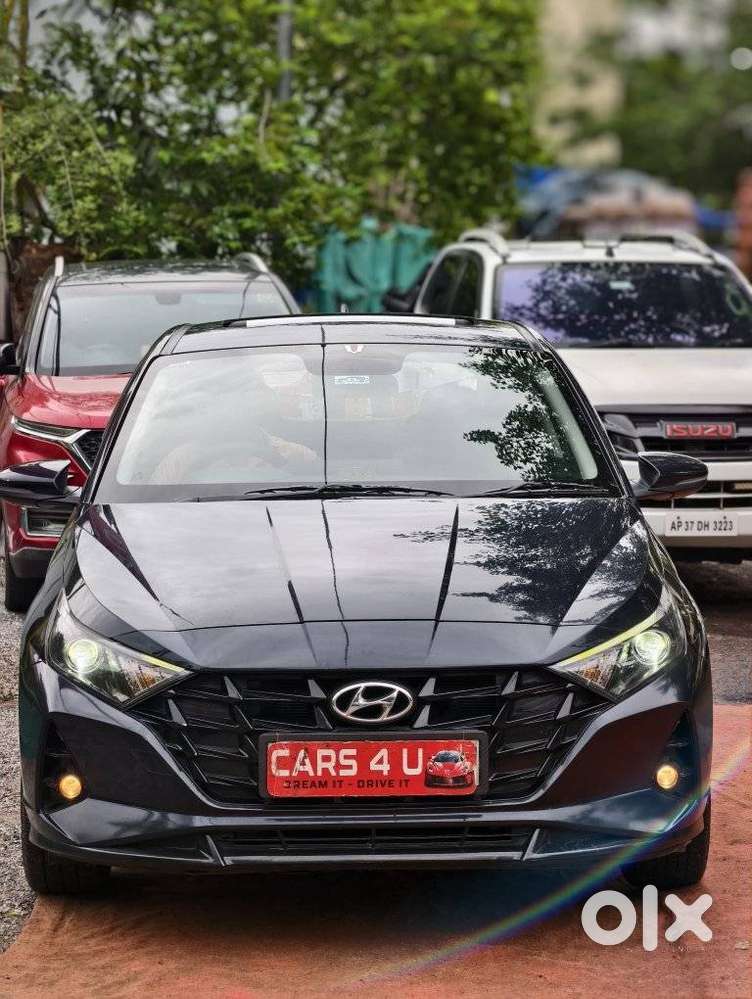 Hyundai I20 Asta (o) 1.2 Mt Dual Tone, 2023, Petrol