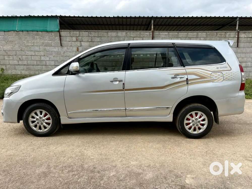 Toyota Innova 2012 Diesel Good Condition Showroom Maitenas