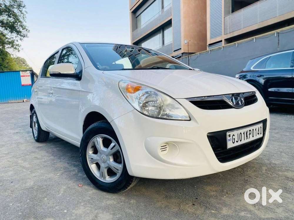 Hyundai I20 [2012-2014] 1.2 Sportz At, 2012, Petrol