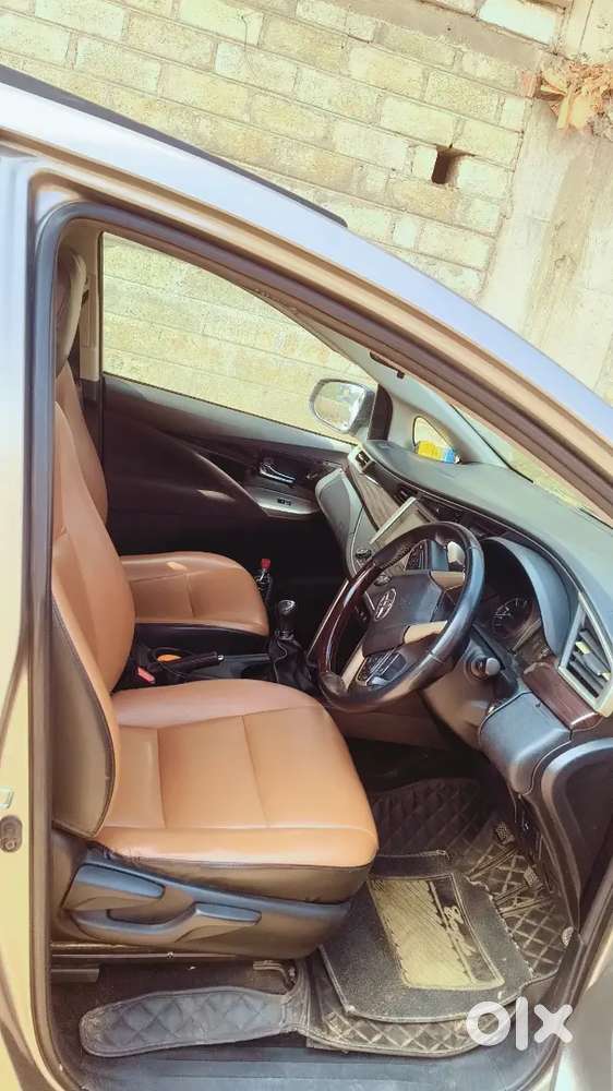 Toyota Innova Crysta 2019 Diesel 130000 Km Driven