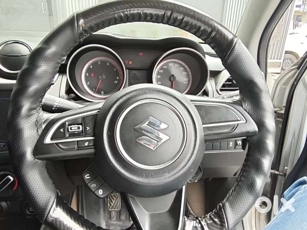 Maruti Suzuki Swift Vxi, 2023, Petrol
