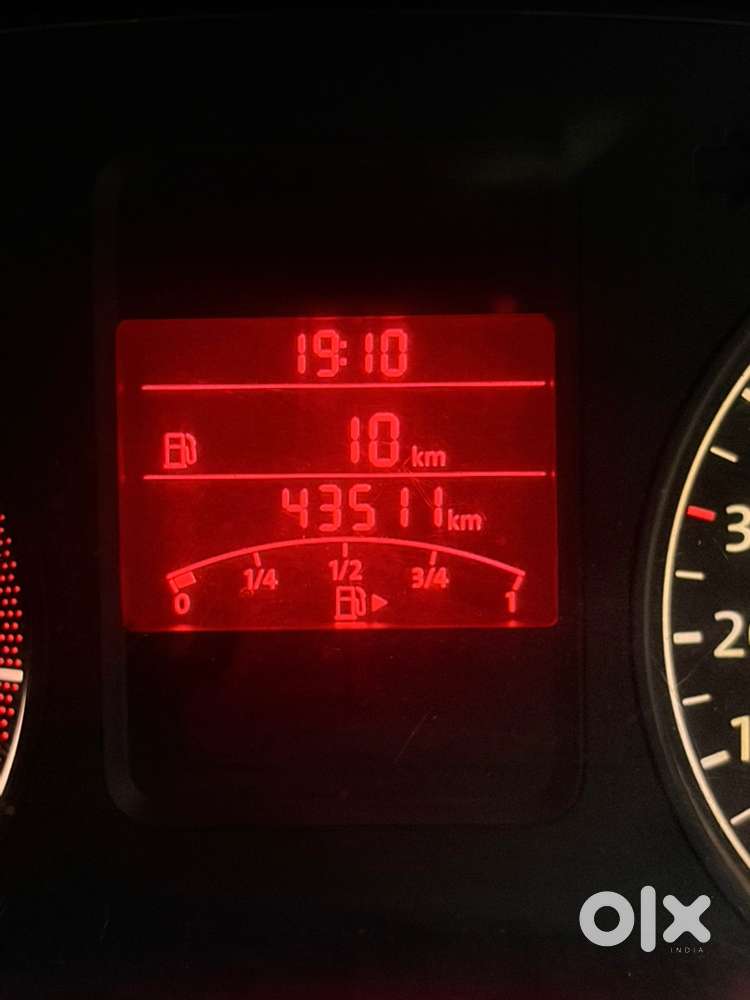 Volkswagen Vento 2011 Petrol Manual