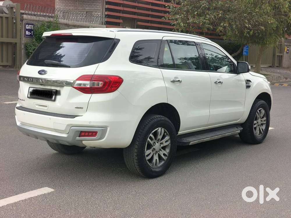 Ford Endeavour 3.2 Titanium At 4x4, 2017, Diesel