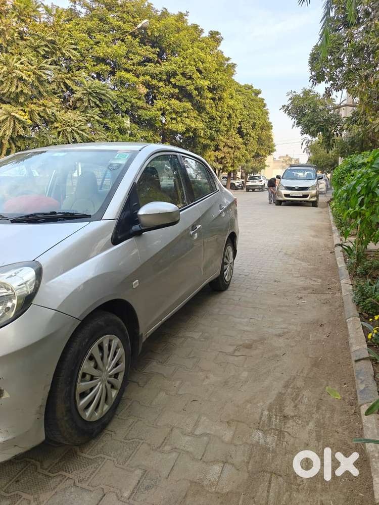 Honda Amaze Diesel 2013