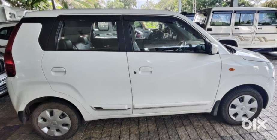 Maruti Suzuki Wagon R Vxi Amt1.2, 2021, Petrol