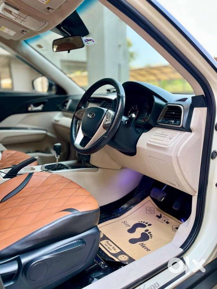 Mahindra Xuv300 W8 Amt Diesel, 2019, Diesel