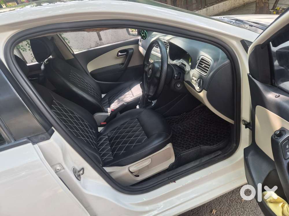 Volkswagen Polo Petrol Highline 1.2l, 2011, Petrol