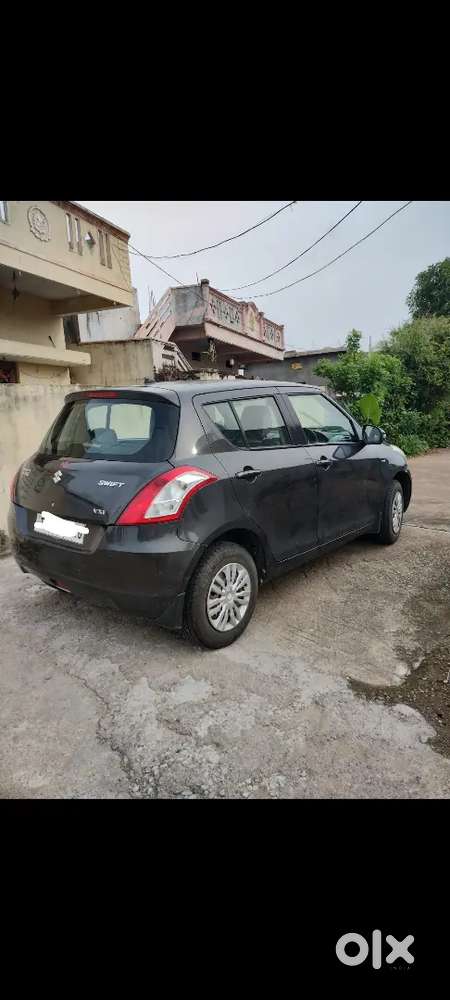 Showroom Track Vehicle