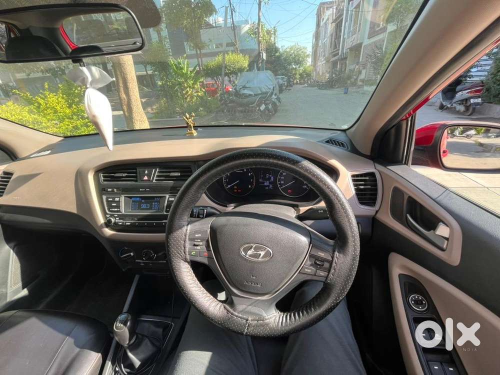 Hyundai I20 2016 Petrol Well Maintained  65174 Driven