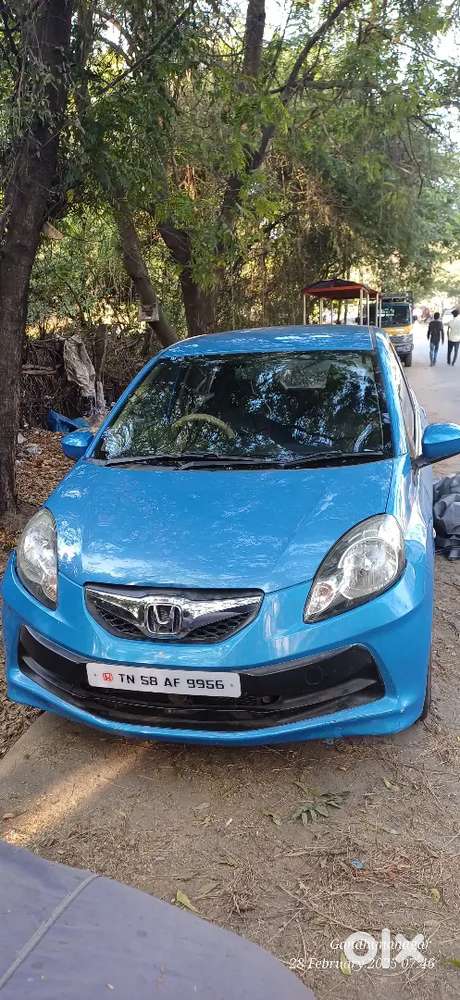 Honda Brio Mt 2014