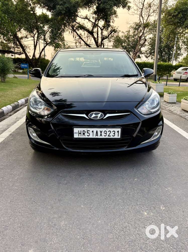 Hyundai Fluidic Verna 1.6 Vtvt Sx, 2013, Petrol