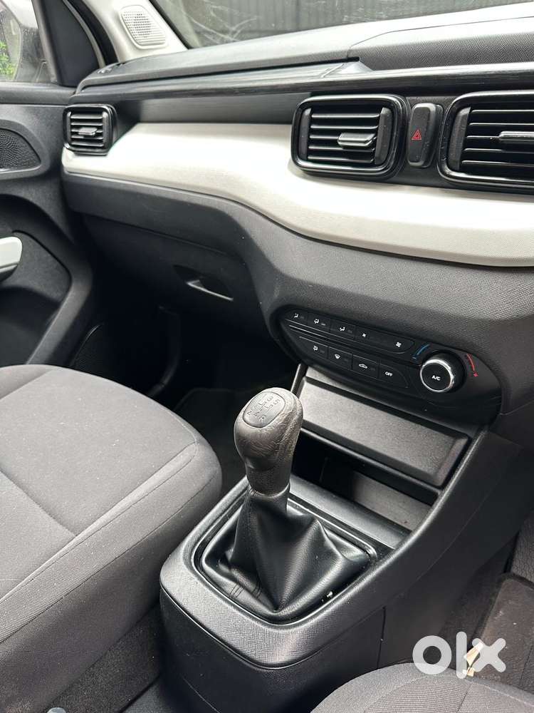 Tata Punch Pure, 2022, Petrol