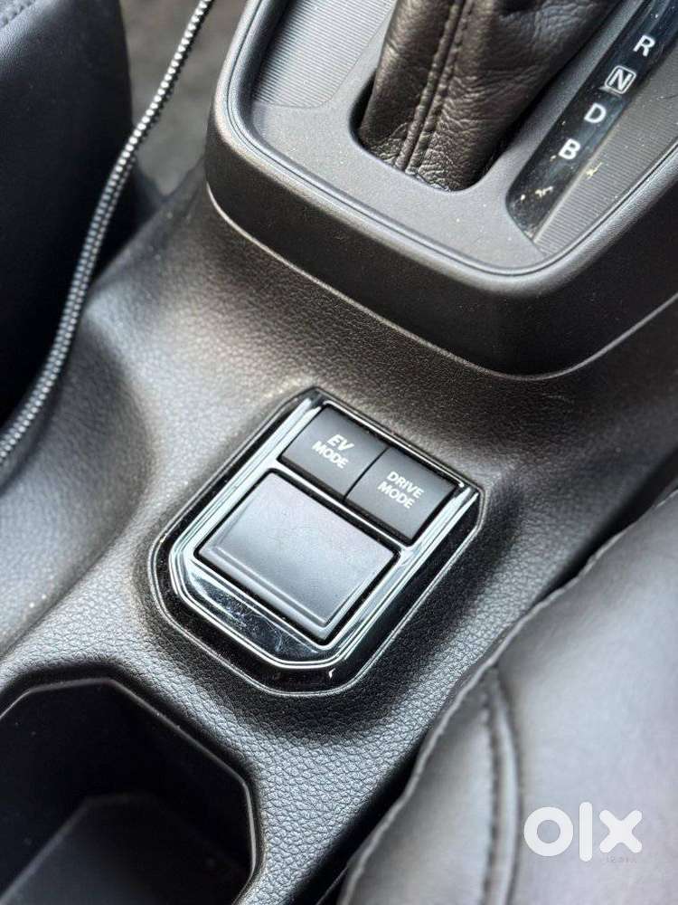 Maruti Suzuki Grand Vitara 1.5 Delta Smart Hybrid At, 2026, Petrol