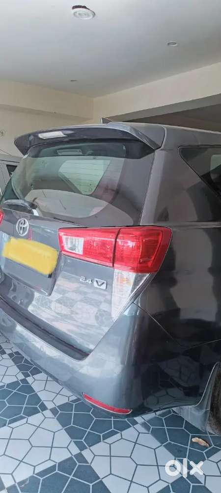 Toyota Innova Crysta 2018 Diesel 88000 Km Driven