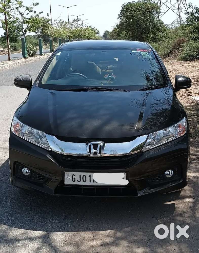 Honda City 2016 Petrol- Well Maintained- Only 7500 Kms Driven