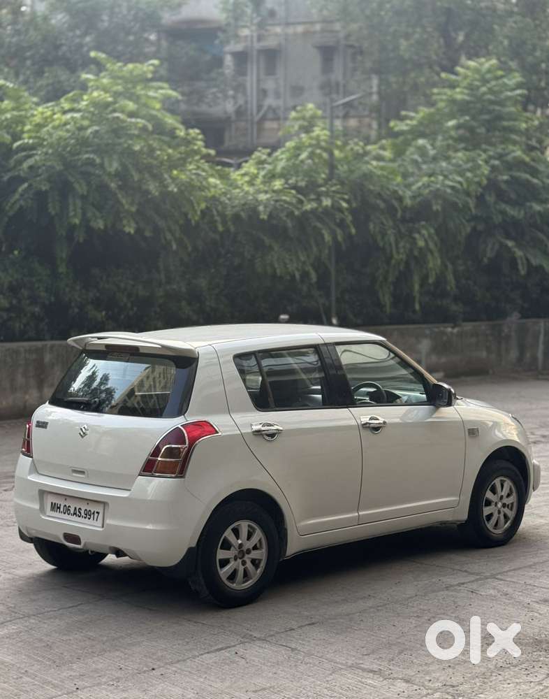 Maruti Suzuki Swift Vvt Zxi, 2009, Petrol
