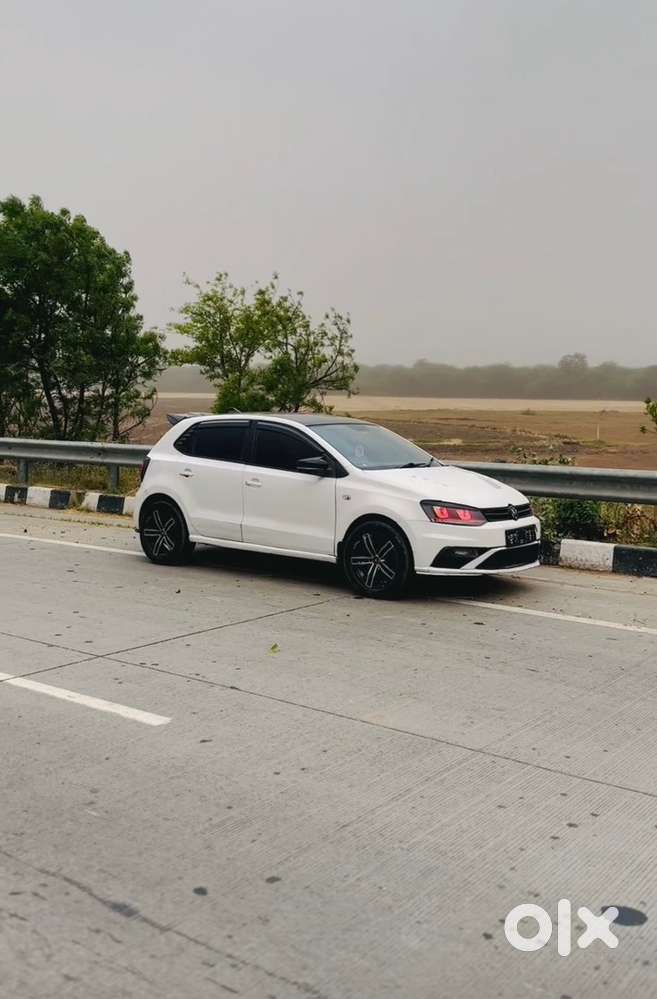 Volkswagen Polo Petrol 2013 Car