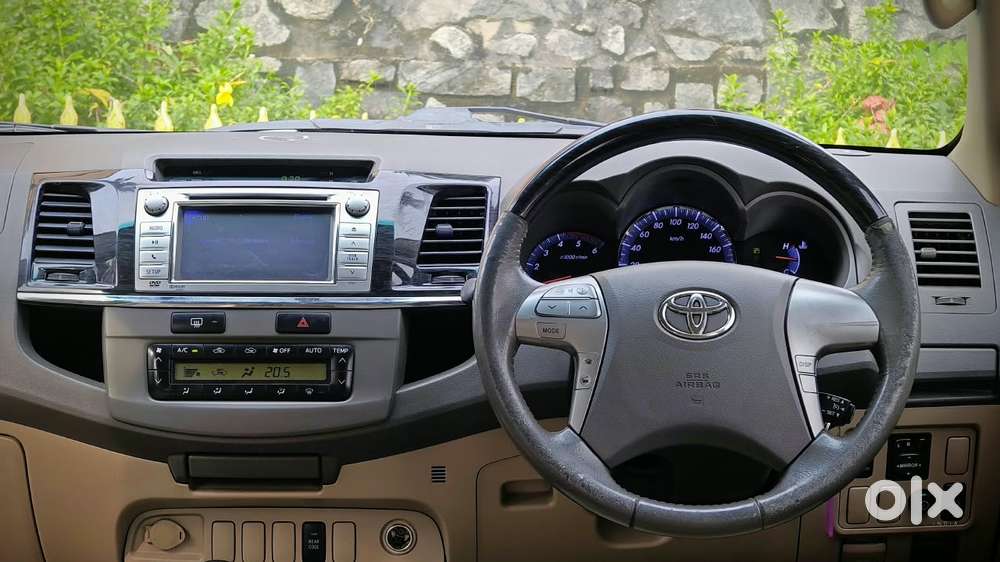 Toyota Fortuner 3.0 4x2 Automatic, 2012, Diesel
