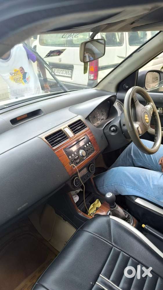 Swift Dzire Maruti 2011