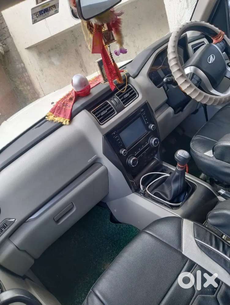 Mahindra Scorpio S11 2018