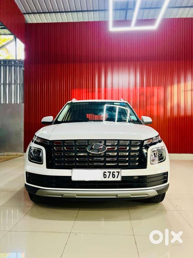 Hyundai Venue 1.0 S (o) Turbo Imt, 2022, Petrol