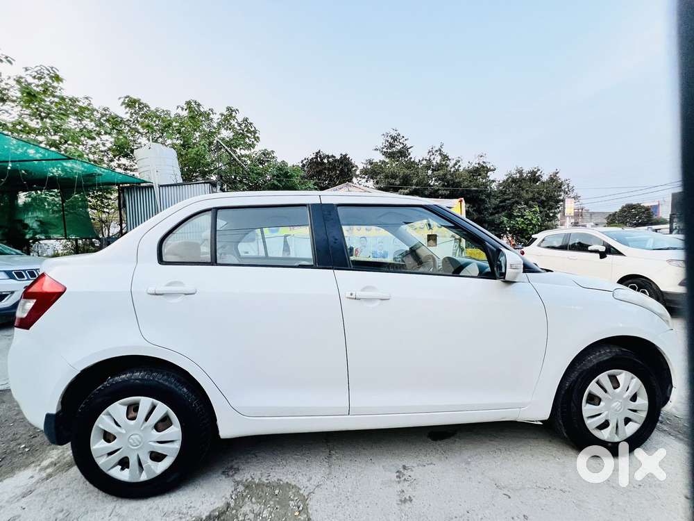 Maruti Suzuki Swift Dzire Vdi Optional, 2015, Diesel
