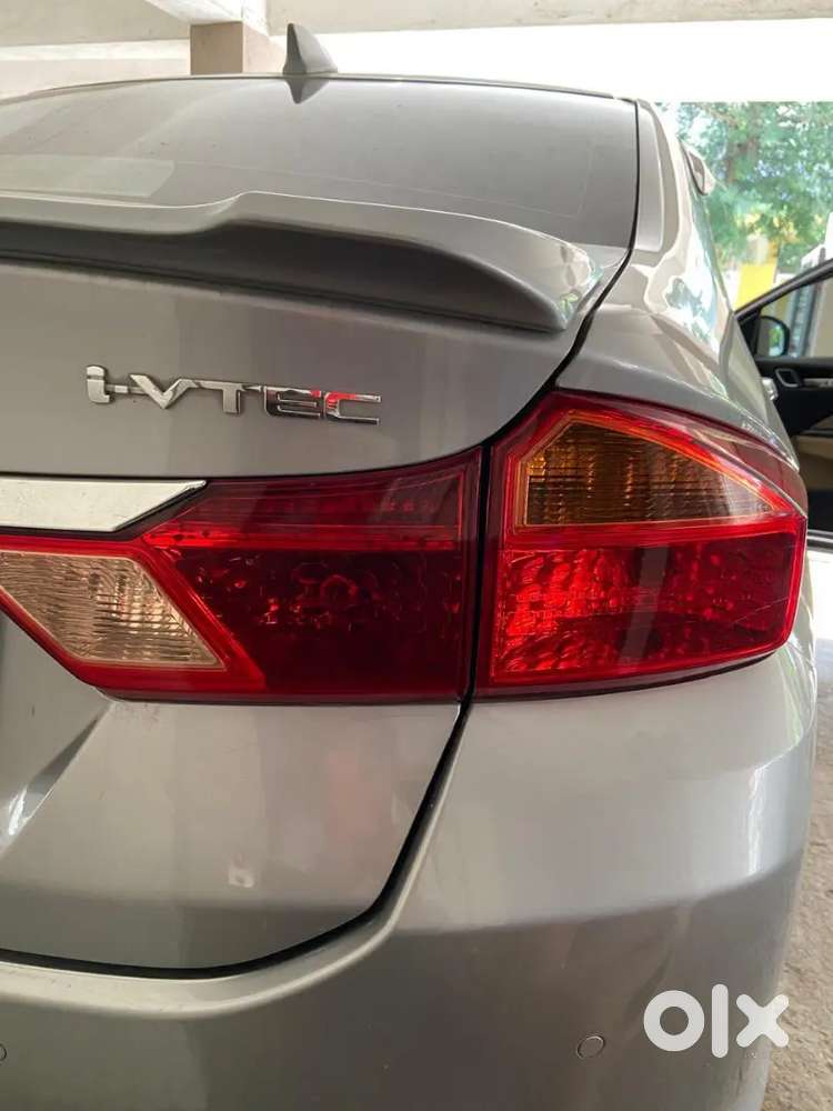Honda City 1.5 V Petrol 2022 Ending 1st Owner