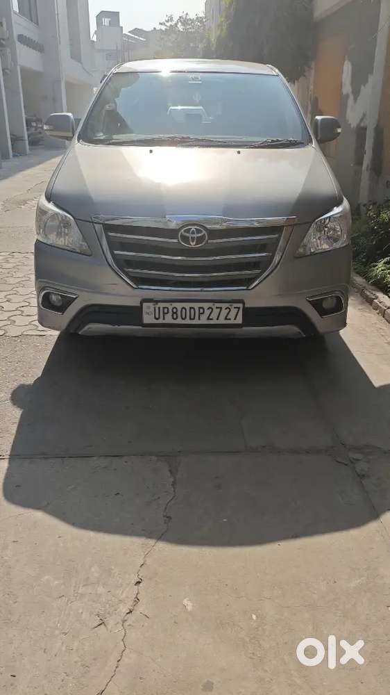 Toyota Innova Diesel (2016) Model And 85343 Kms Driven