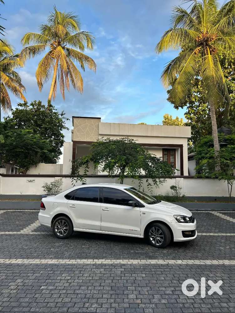 Volkswagen Vento Diesel 2013 Manual Highline