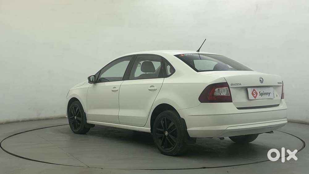 Skoda Rapid 1.0 Ambition Tsi, 2021, Petrol