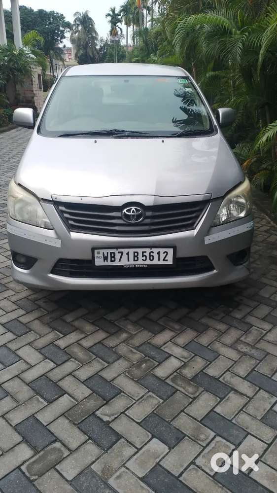 Toyota Innova 2.5 Gx 2012
