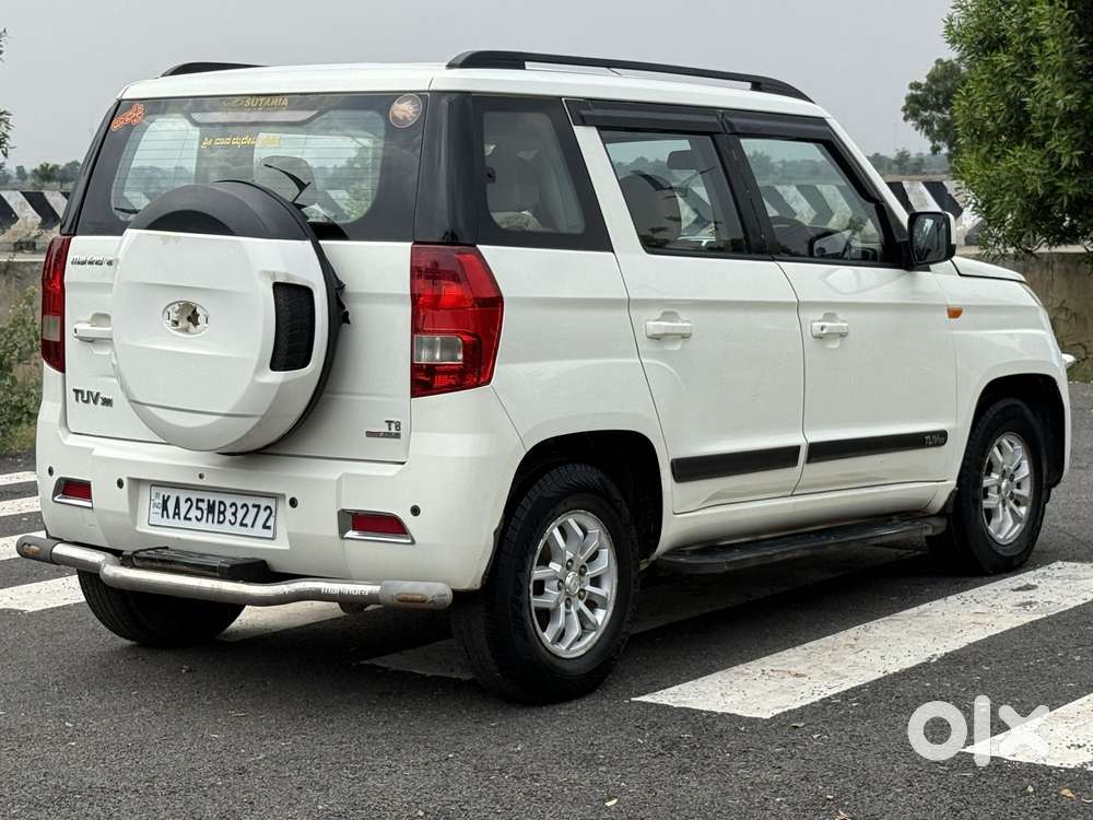 Mahindra Tuv 300 T8 Amt, 2016, Diesel