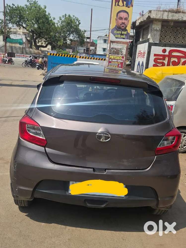 Tata Tiago 2018 Petrol 68000 Km Driven