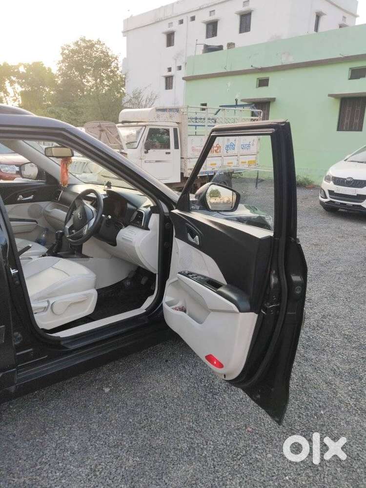 Mahindra Xuv300 W8 Option, 2021, Petrol