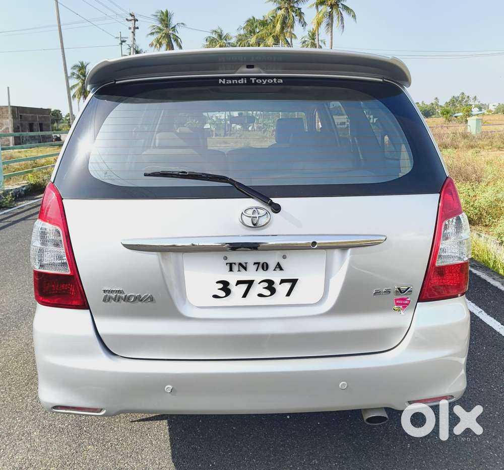 Toyota Innova 2.5 V 7 Str, 2010, Diesel