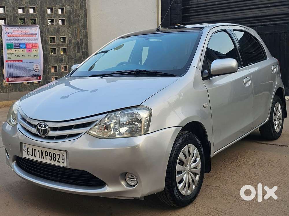 Toyota Etios Liva 2011-2012 G, 2012, Petrol