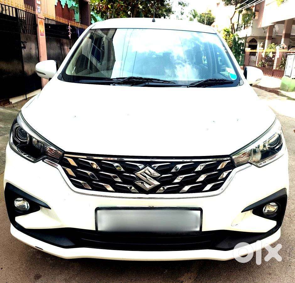 Maruti Suzuki Ertiga Zxi Plus Shvs, 2022, Petrol