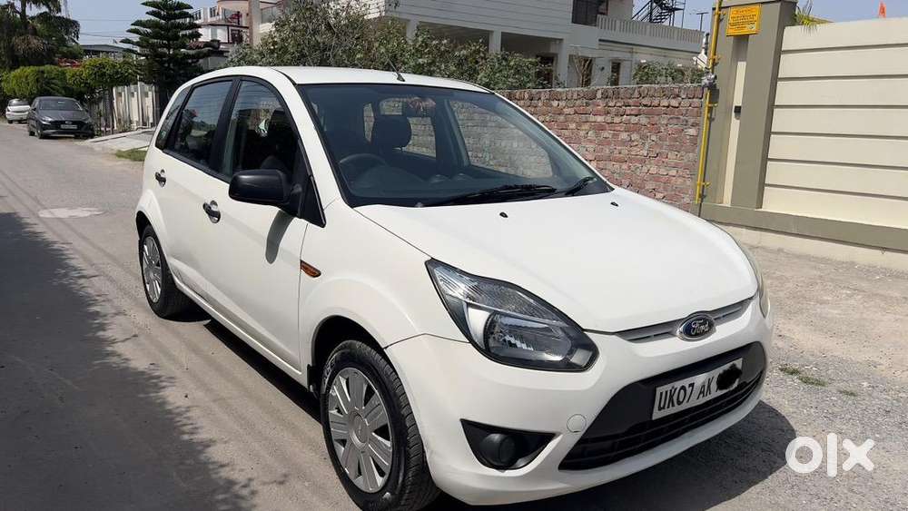 Ford Figo 2011 Petrol 27936 Km Driven