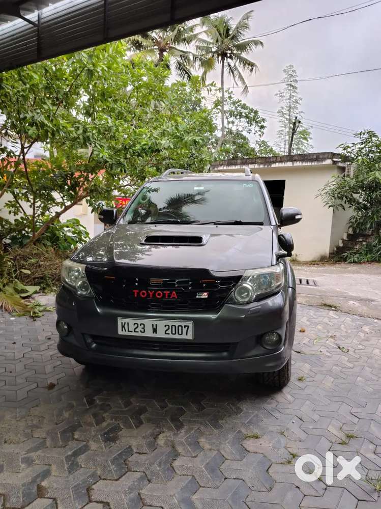 Fortuner Diesel 4x4 Automatic 2015