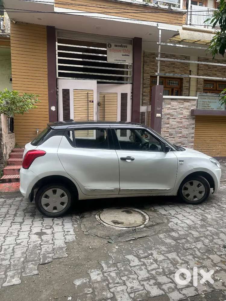 Maruti Suzuki Swift Lxi 2018